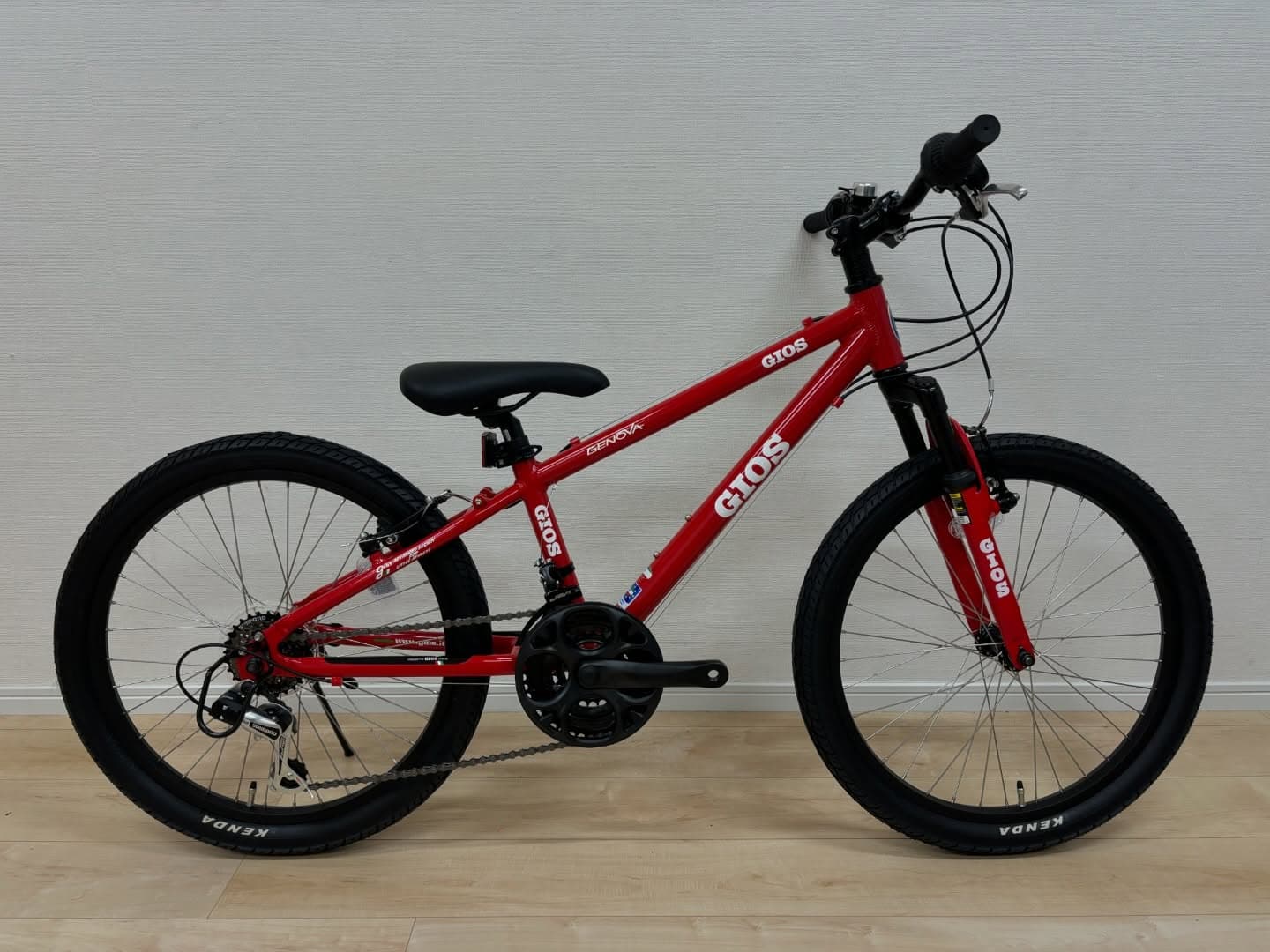 GENOVA サブ画像3