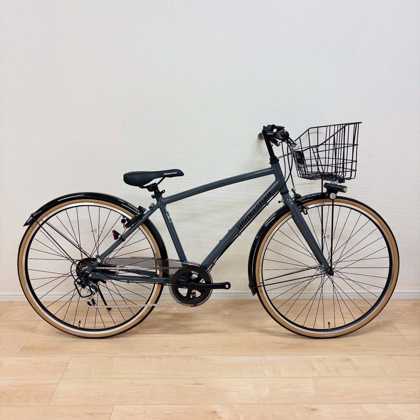 エルビーワン デラックス カジュアル