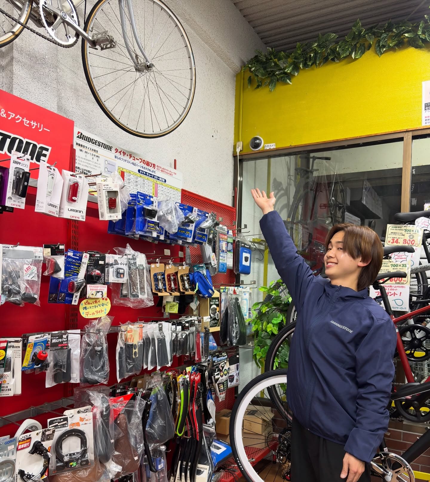 パーツ充実・防犯カメラ作動中